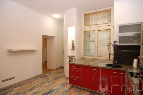 Krak&oacute;w, Stare Miasto, Henryka Siemiradzkiego, Do wynajęcia 32 m2--Uczelnie--Stare Miasto