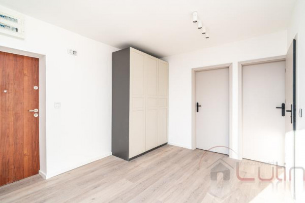 Krak&oacute;w, Bronowice, Armii Krajowej, **Słoneczne**Rozkładowe**Do wejścia**Top Lokalizacja