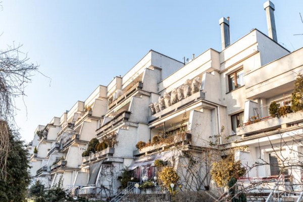 Krak&oacute;w, Bronowice, Armii Krajowej, **Słoneczne**Rozkładowe**Do wejścia**Top Lokalizacja