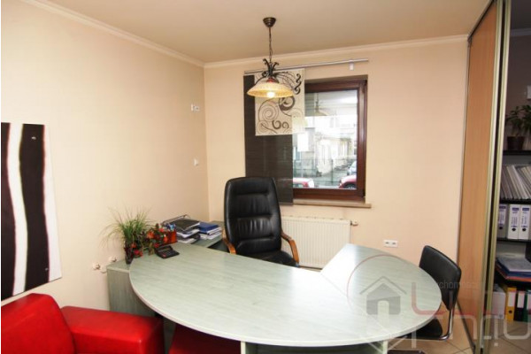 Krak&oacute;w, Krowodrza, Oboźna, **Frontowy Lokal**45 m2**Biuro**Usługi
