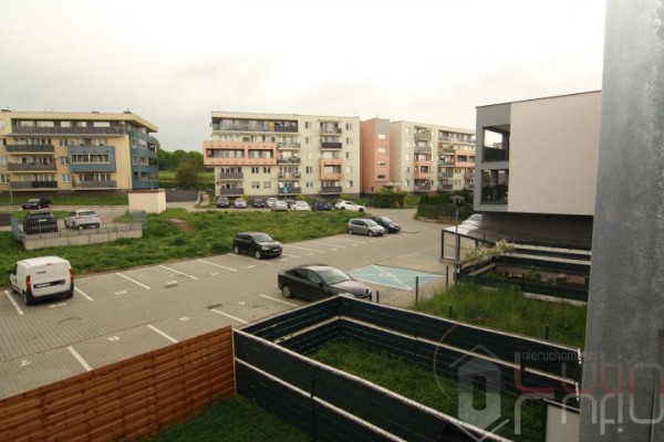 Krak&oacute;w, Wzg&oacute;rza Krzesławickie, Niebyła, Rozkładowe**Taras**Balkon**3 pokoje**